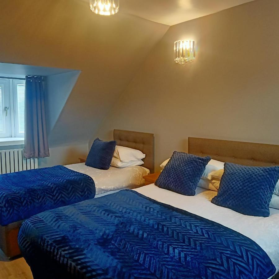 The Milton Accommodation Elgin Exterior foto