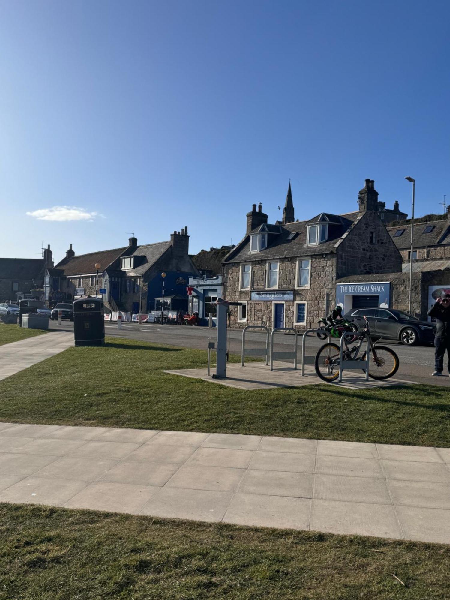 The Milton Accommodation Elgin Exterior foto